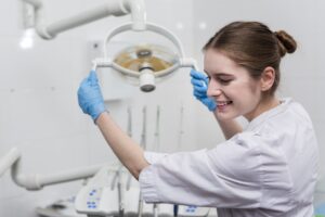 сучасні методи імплантації зубов 