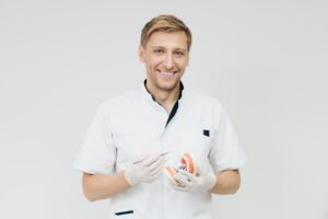 нові технології ротезування зубів